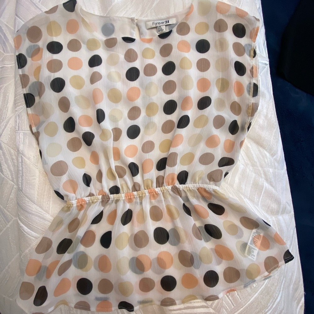 Forever 21 polka dot top